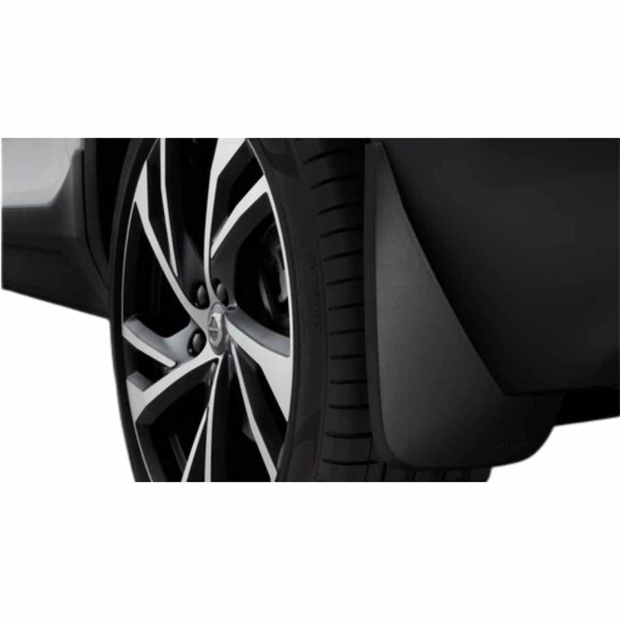 GUARDAFANGOS TRASEROS NEGROS C40